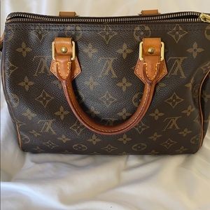 Louis Vuitton Speedy 25